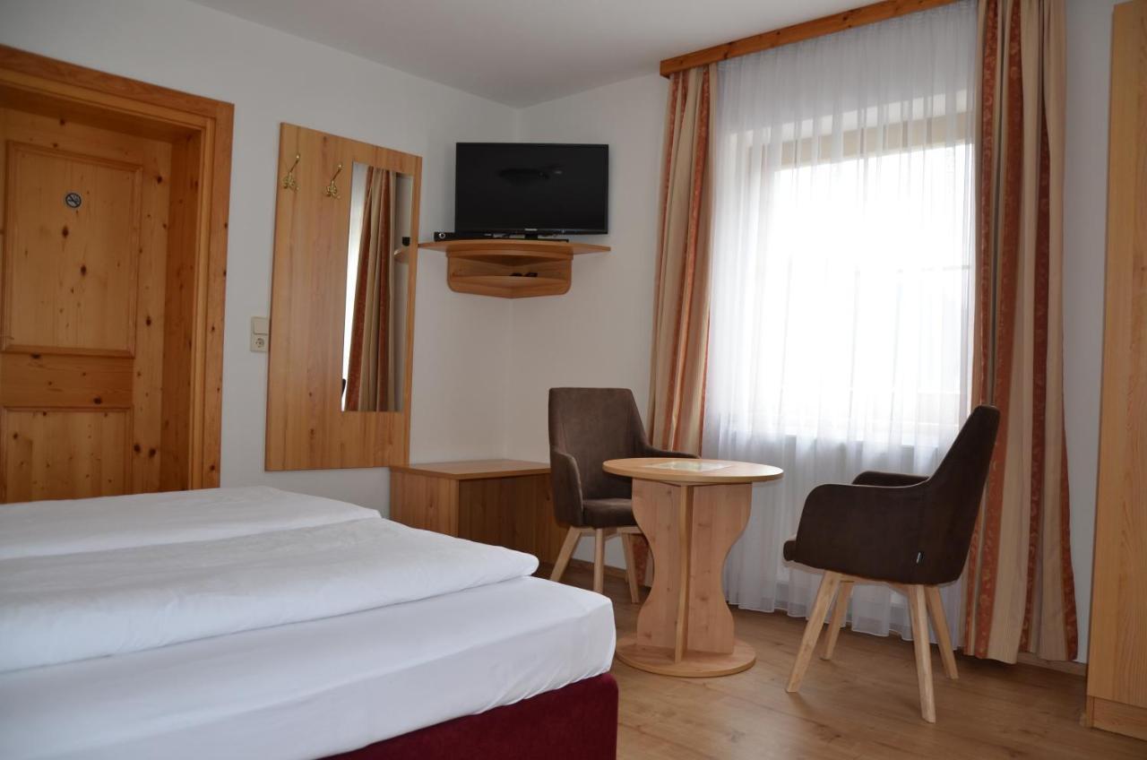 Haus Wally Neustift im Stubaital Esterno foto