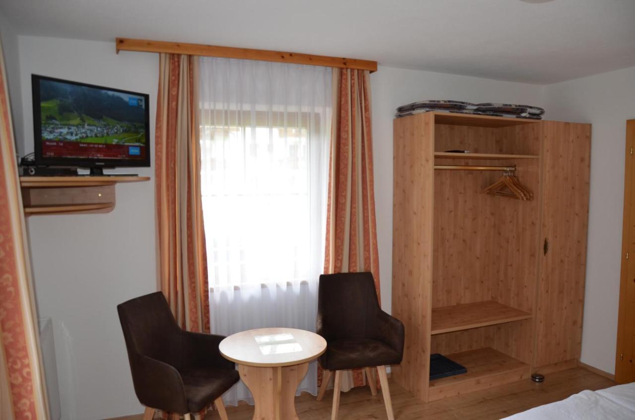 Haus Wally Neustift im Stubaital Esterno foto